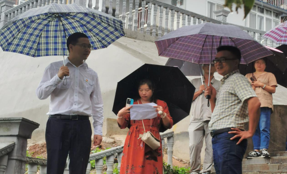 立足小事解难题 共同缔造暖人心